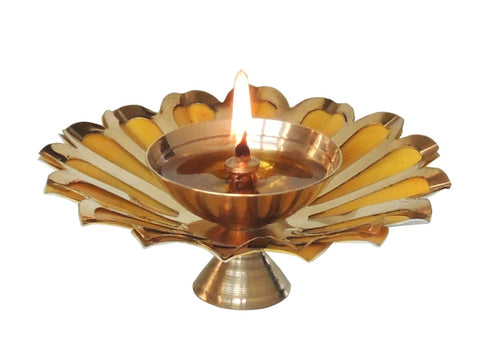 Iron and Brass Deepak Yellow Colour 0.04Kg